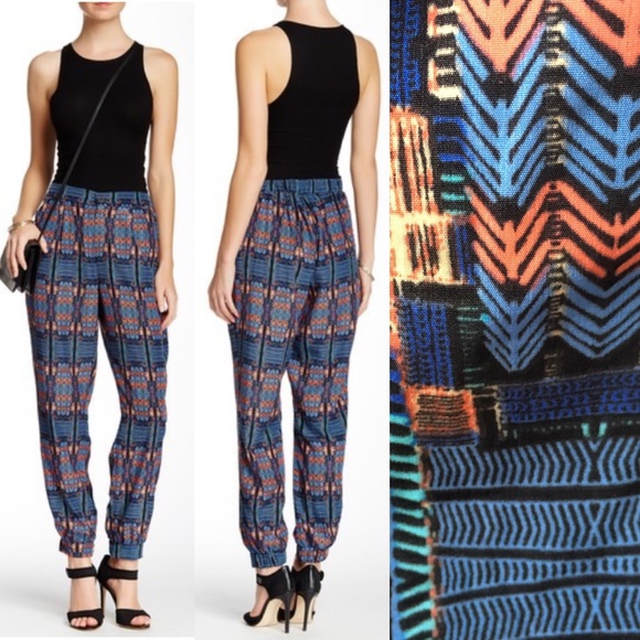 Tribal Printed Pants - Picture 3 of 7
